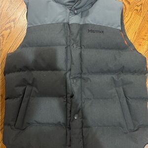 Marmot Men's Two-Tone Black and Gray Puffer Vest